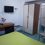 Готель S. Andrea 3*