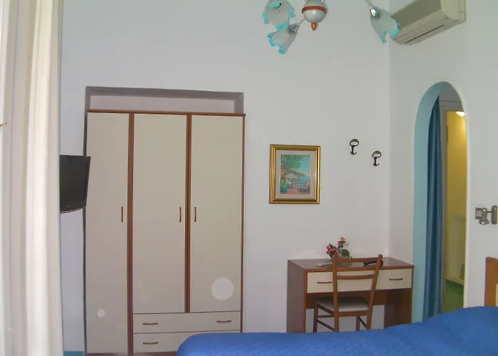 S. Andrea Ξενοδοχείο 3*