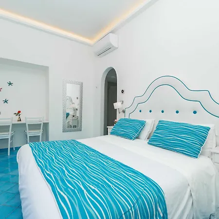 S. Andrea 3* أمالفي