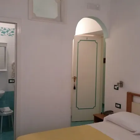 S. Andrea 3* Amalfi