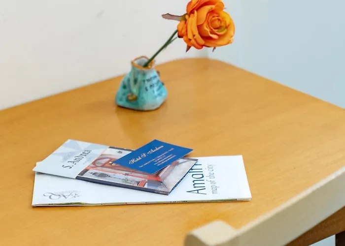 アルベルゴ S. アンドレア 3*